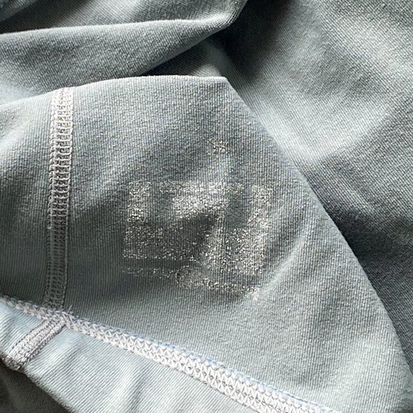 Vintage Grey Lululemon Crop Pants w/Slits - Size 10 - Picture 7 of 7